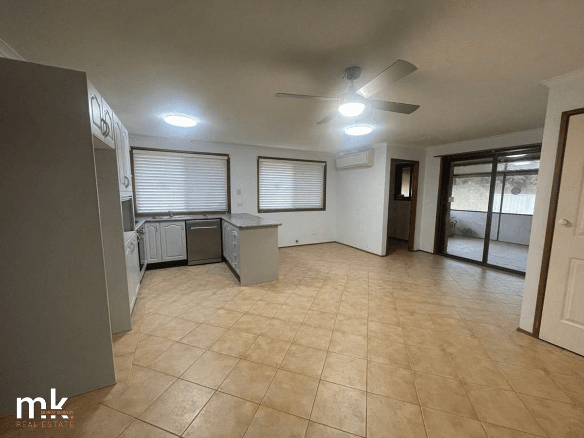 9 Wintaroo Crescent, St Helens Park, NSW 2560
