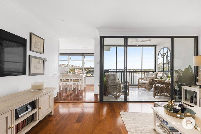 5A/11 Hillside Crescent, Hamilton, QLD 4007