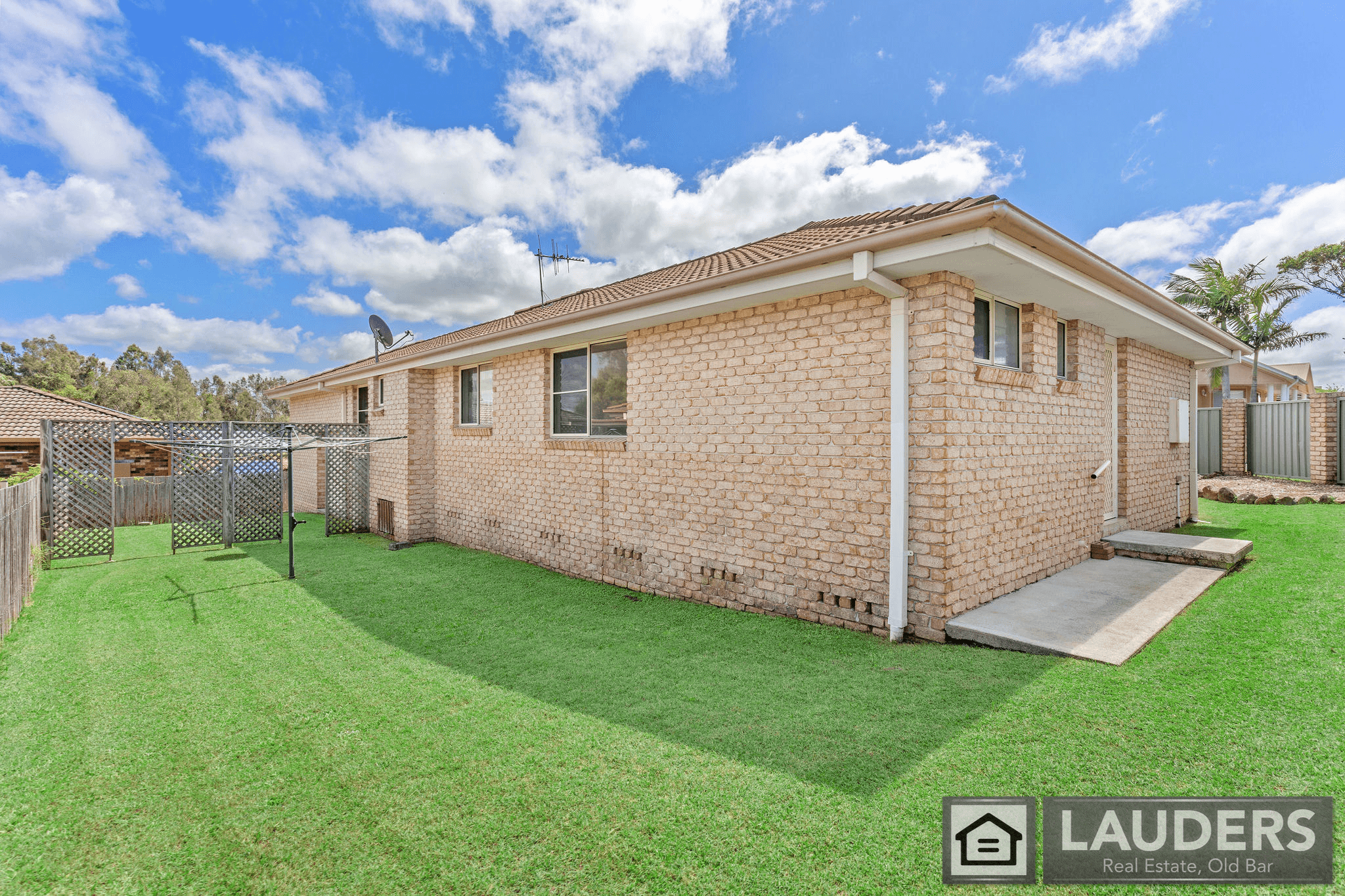 1 Gannet Crescent, Old Bar, NSW 2430