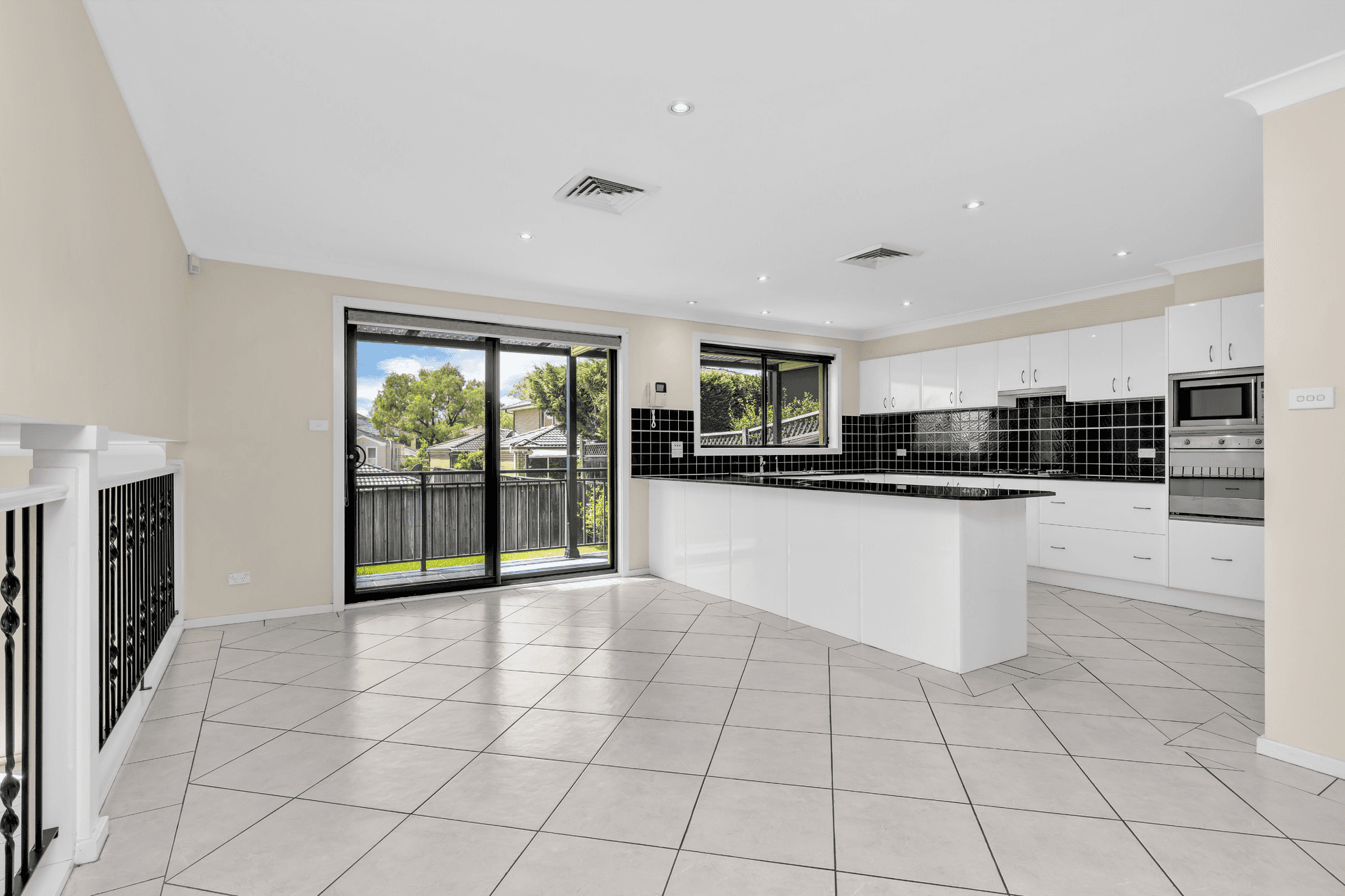 91 Chepstow Drive, Castle Hill, NSW 2154