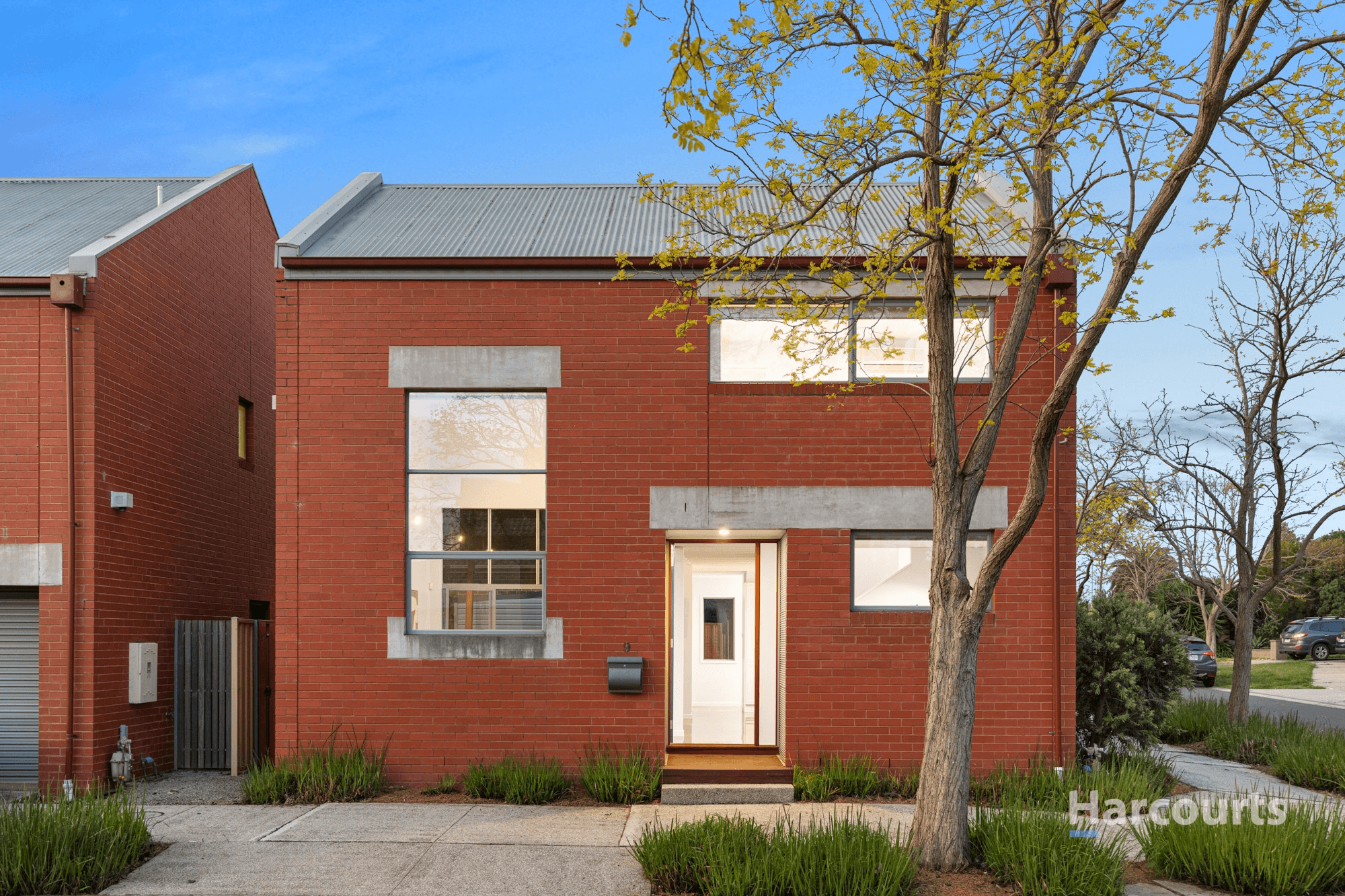 9 Grattan Lane, Caroline Springs, VIC 3023