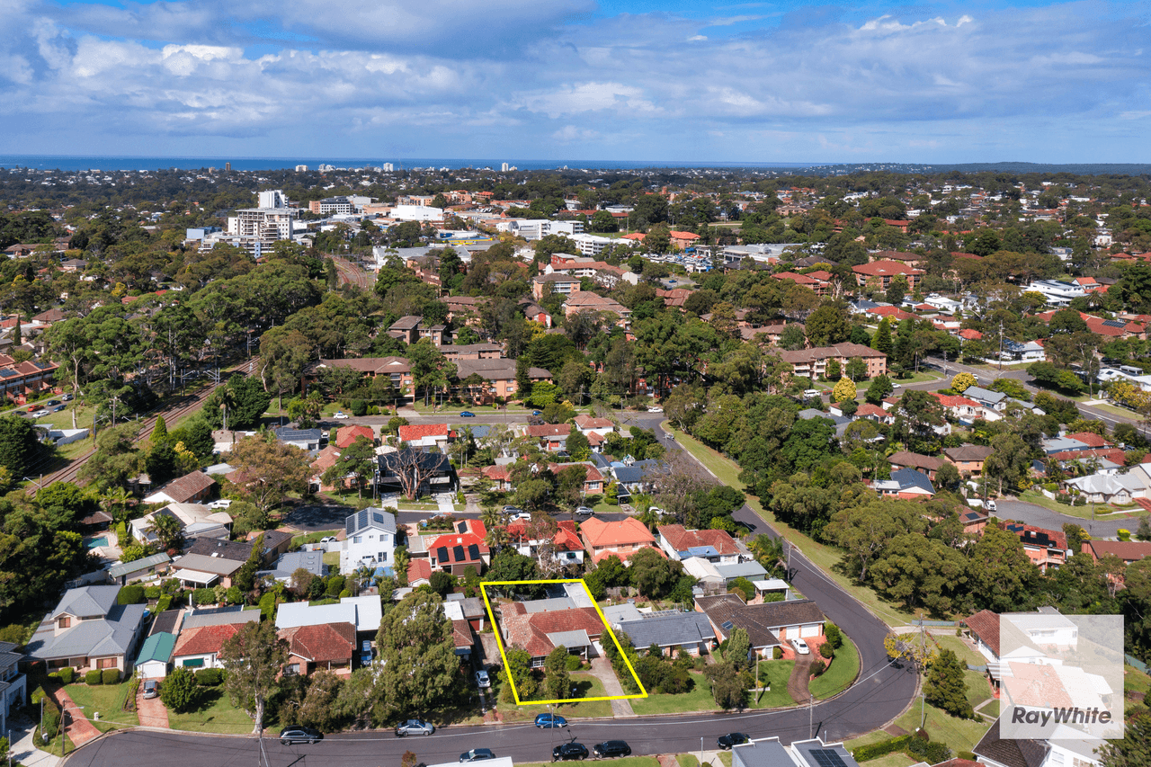 12 Binalong Avenue, CARINGBAH, NSW 2229