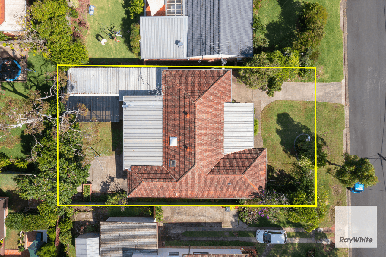 12 Binalong Avenue, CARINGBAH, NSW 2229