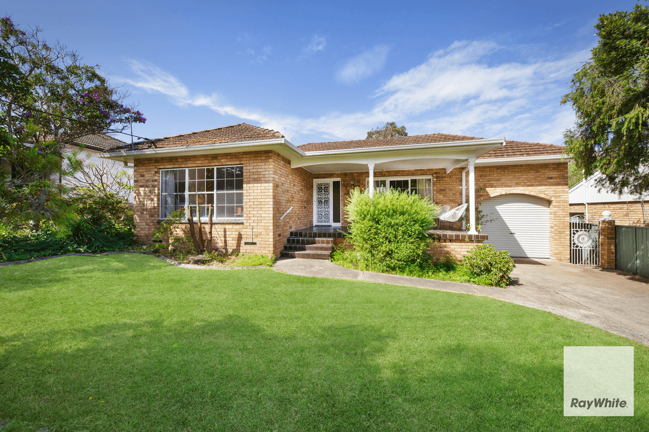 12 Binalong Avenue, CARINGBAH, NSW 2229