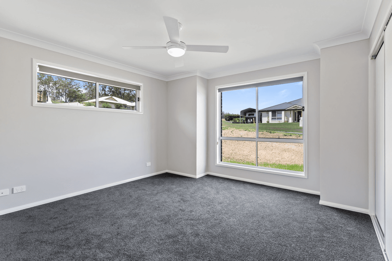 20 Naomi Drive, CROWS NEST, QLD 4355