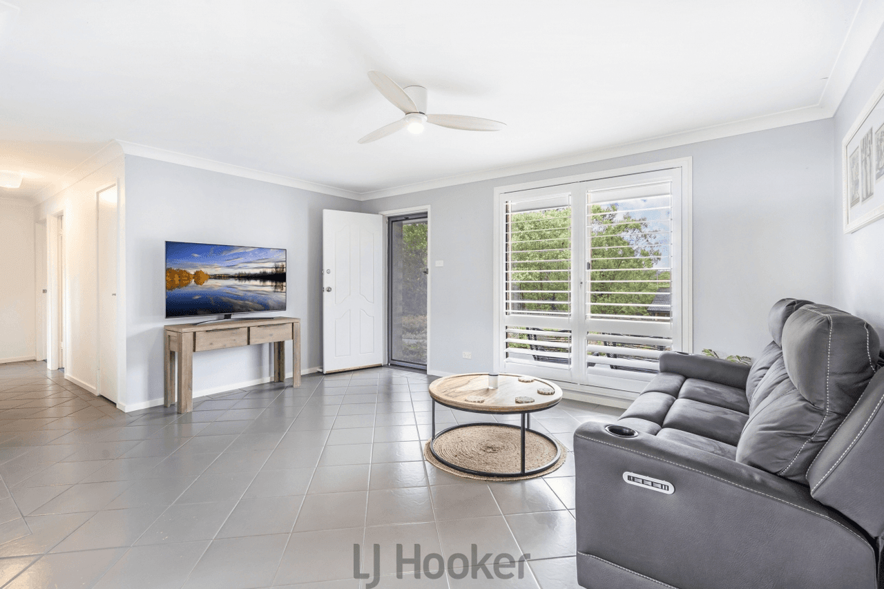 41 Walumbi Avenue, TINGIRA HEIGHTS, NSW 2290