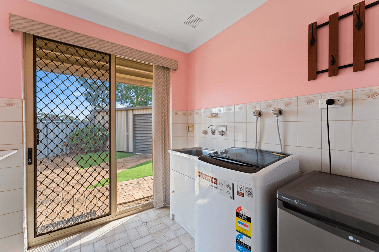 5 Pike Court, PARMELIA, WA 6167