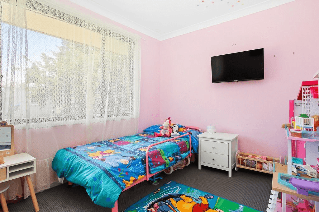 3 Oswald Crescent, Rosemeadow, NSW 2560