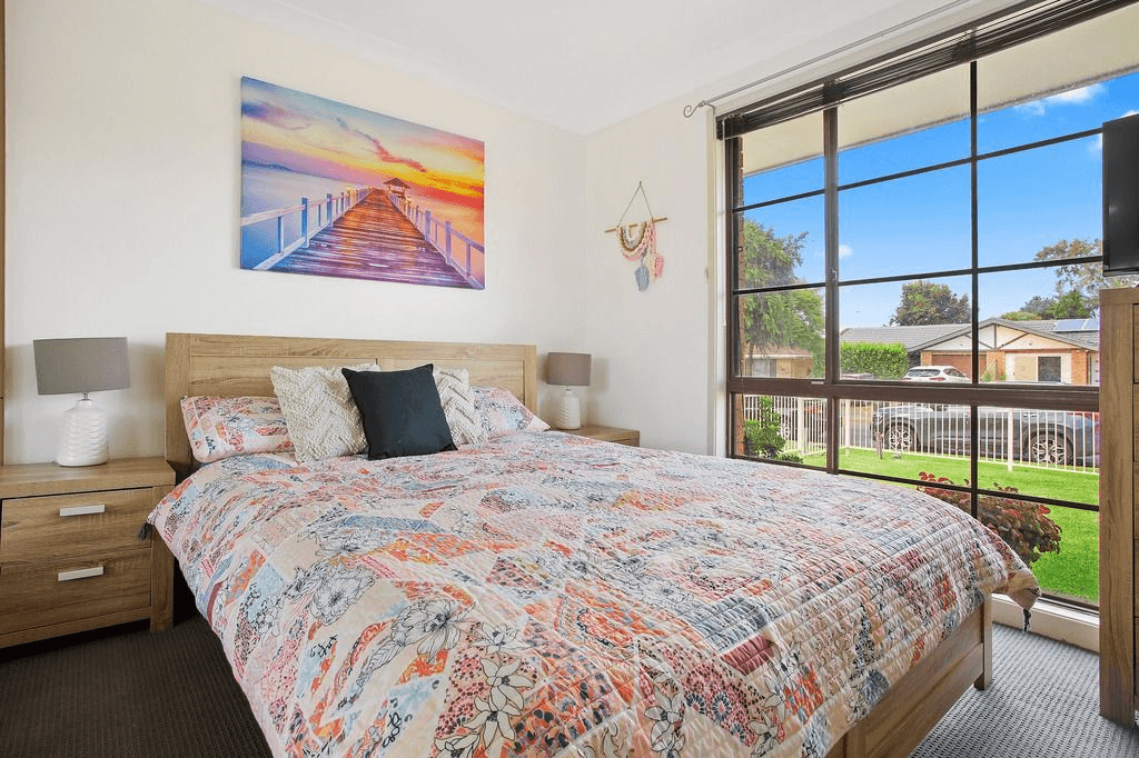 3 Oswald Crescent, Rosemeadow, NSW 2560