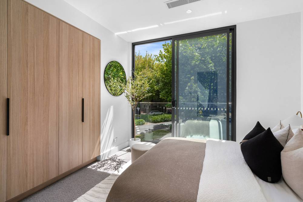 Residence 1, 27 Gordon Avenue, Elwood, VIC 3184