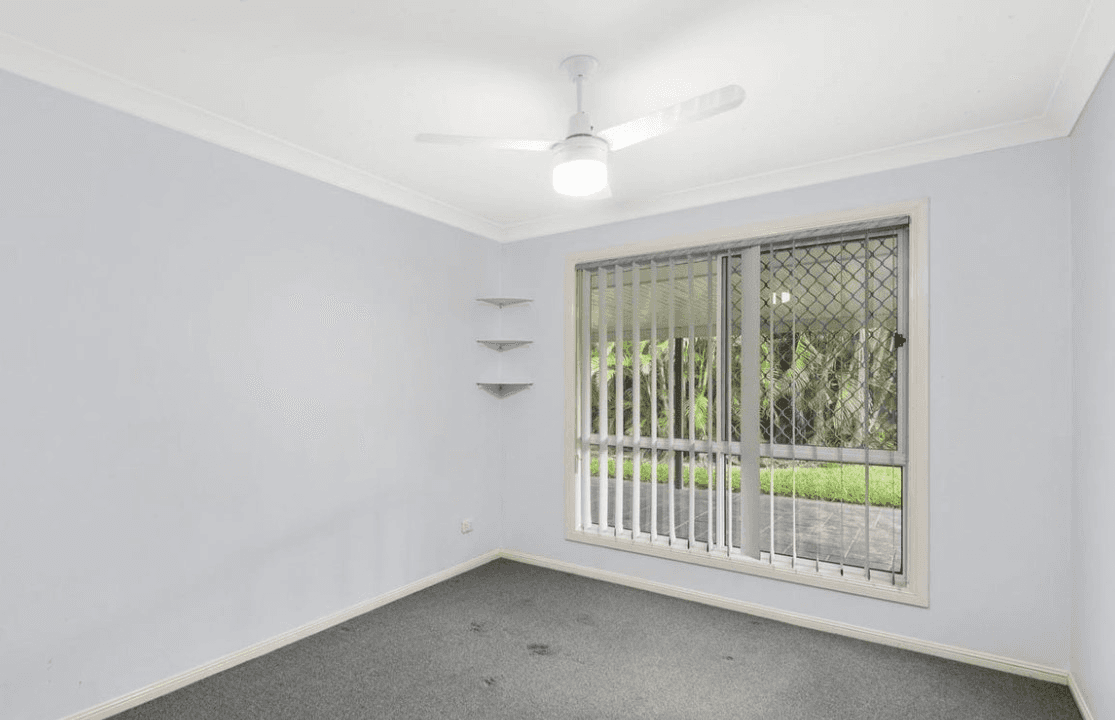 28 Orangetip Crescent, Calamvale, QLD 4116