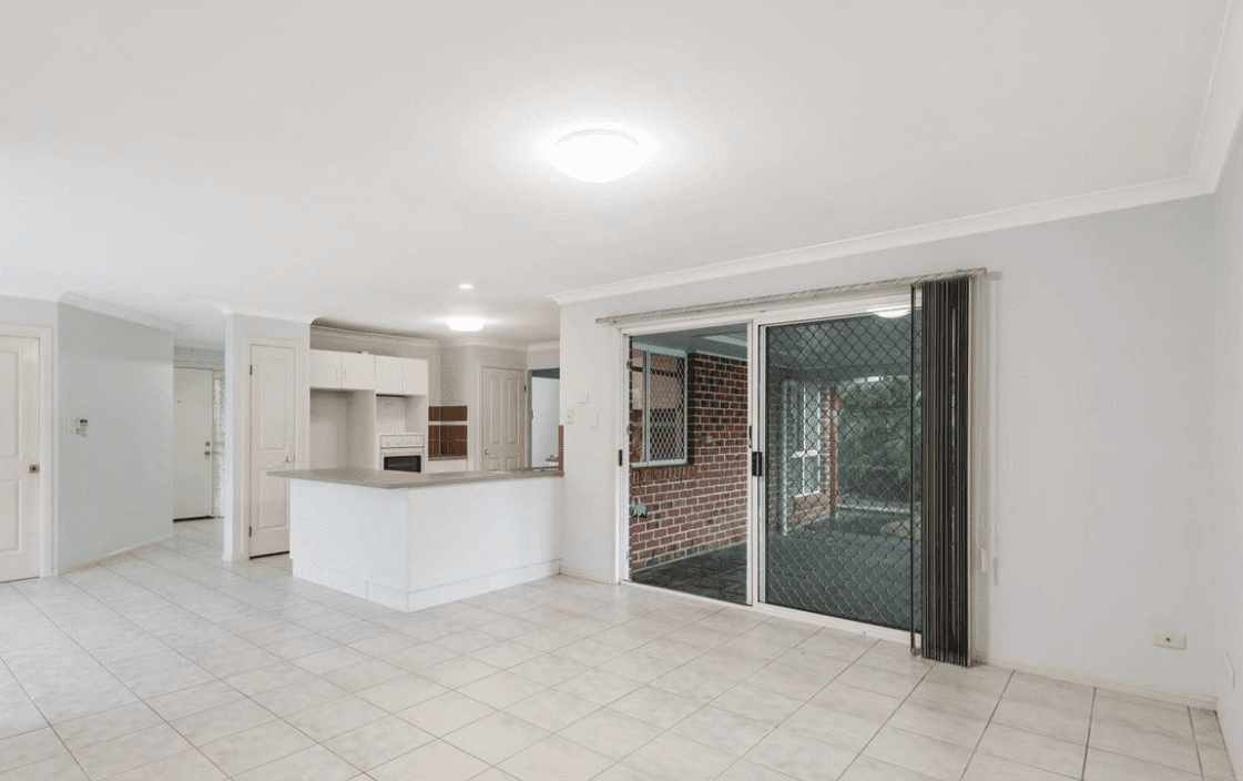 28 Orangetip Crescent, Calamvale, QLD 4116