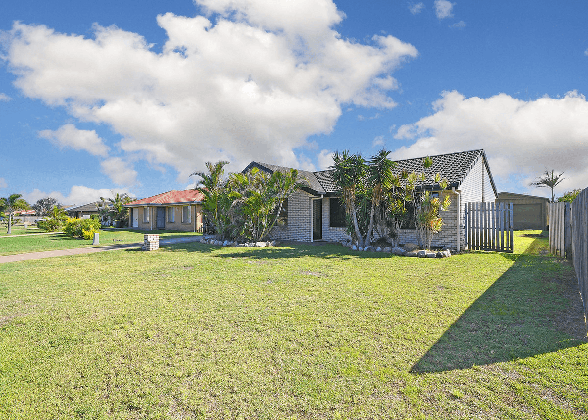 69 Martin Street, Point Vernon, QLD 4655