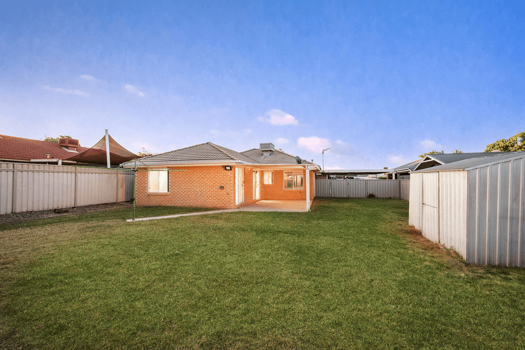 17 Flax Street, Baranduda, VIC 3691