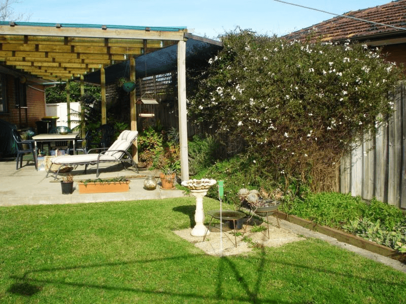 2 Upton Crt, BURWOOD EAST, VIC 3151