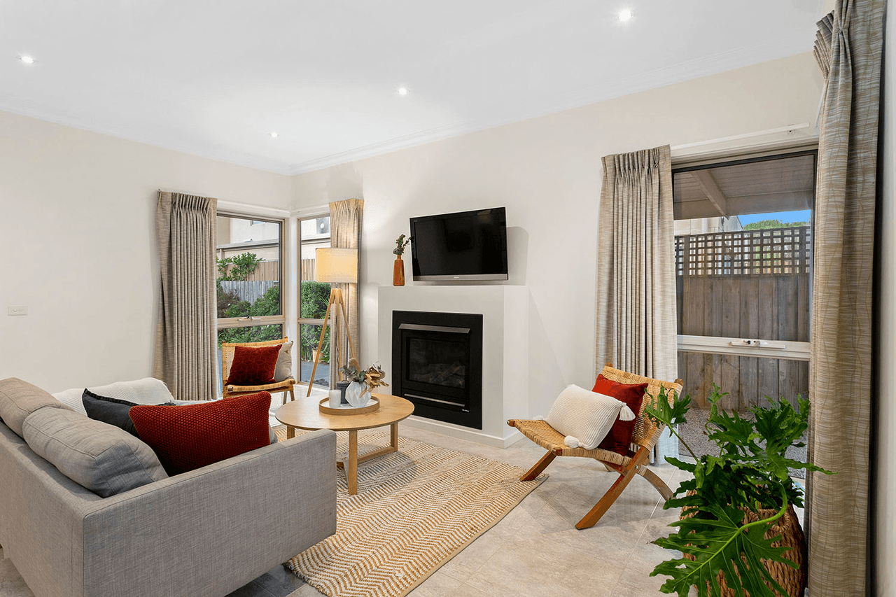 2/8 Williams Street, MENTONE, VIC 3194