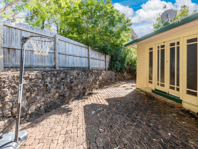 1 Daphne Street, GIRARDS HILL, NSW 2480