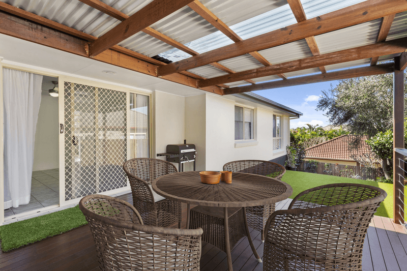 39 Bushgum Crescent, UPPER COOMERA, QLD 4209