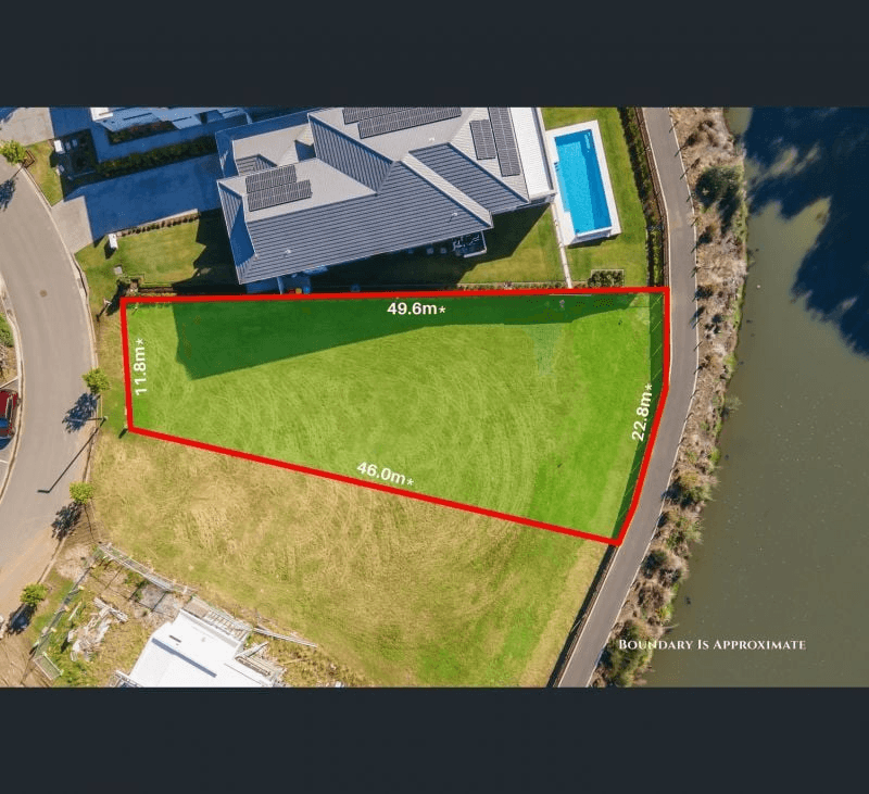 9207 Peter Senior Drive, Hope Island, QLD 4212