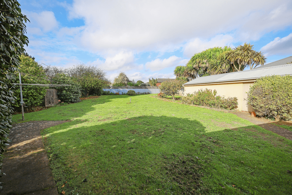 34 High Street, Koroit, VIC 3282