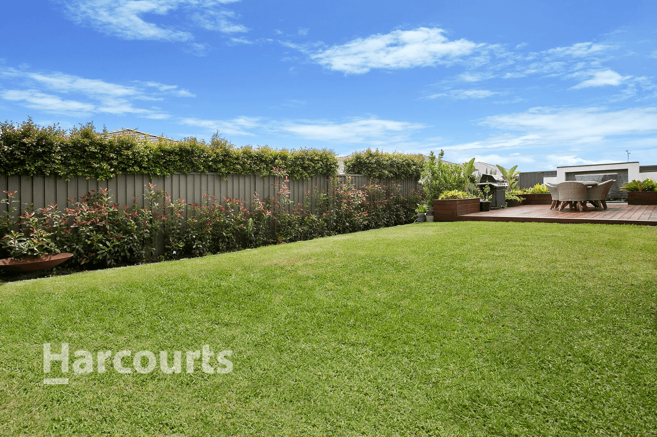 8 Challenger Street, Gregory Hills, NSW 2557