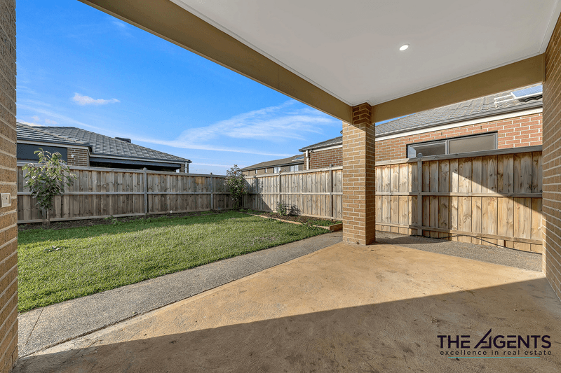 22 Bromley Circuit, Thornhill Park, VIC 3335