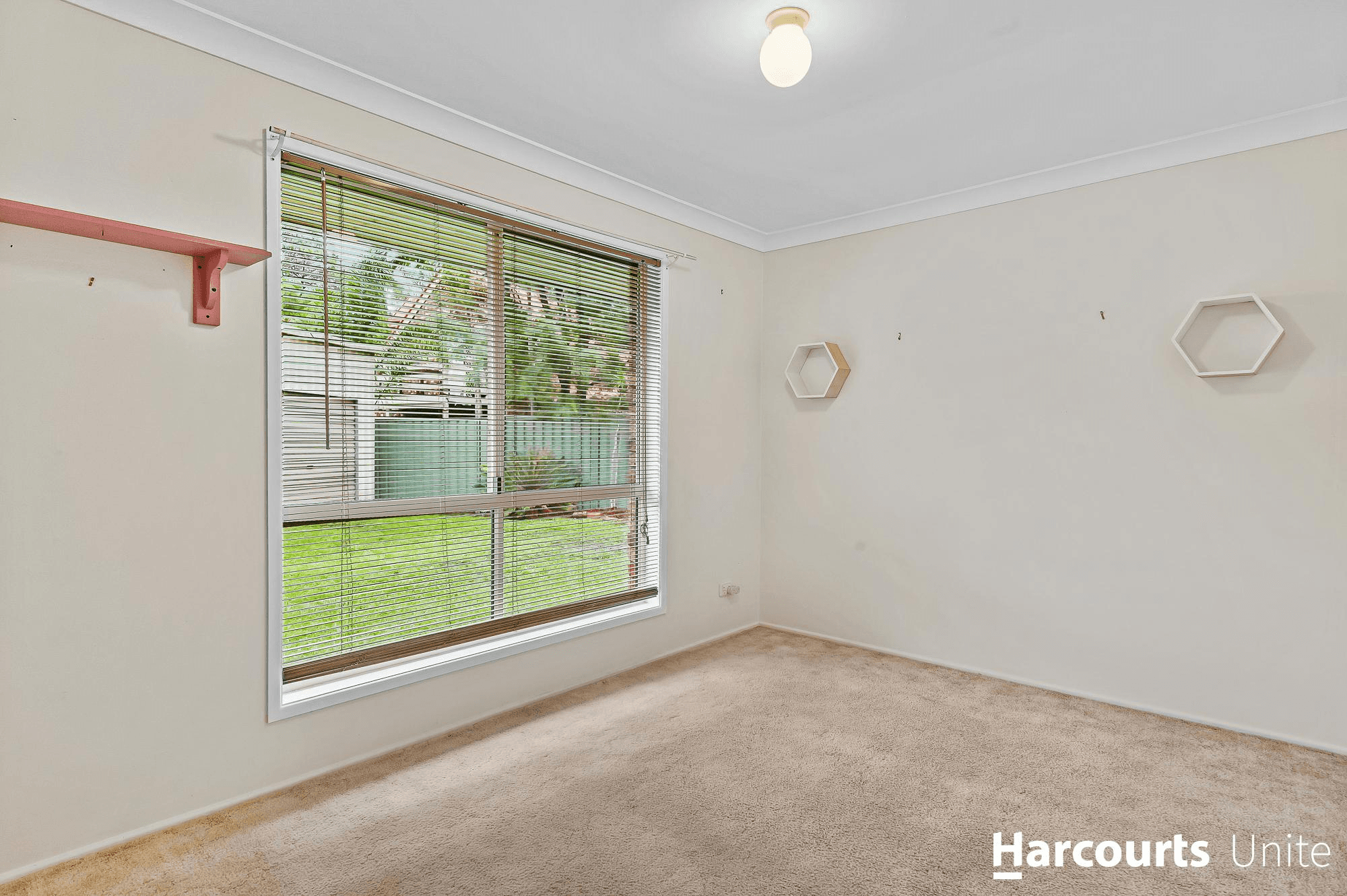 19 Whipbird Court, BELLMERE, QLD 4510