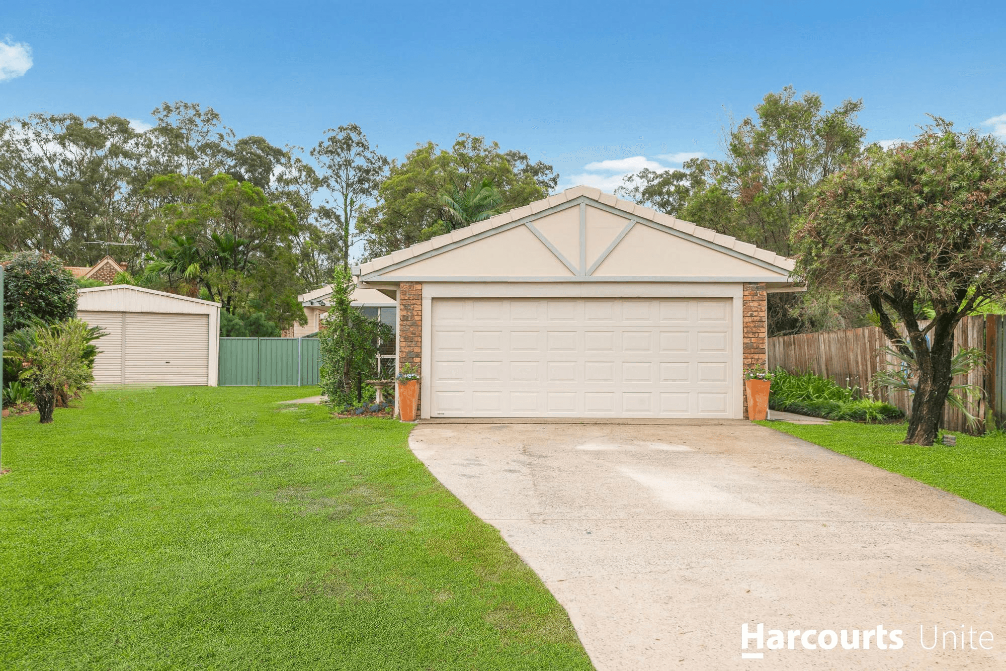 19 Whipbird Court, BELLMERE, QLD 4510