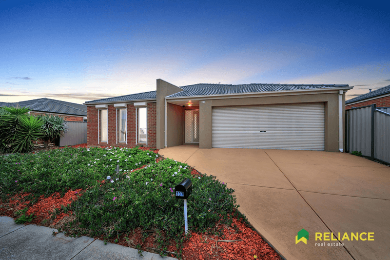 237 Thames Boulevard, Tarneit, VIC 3029