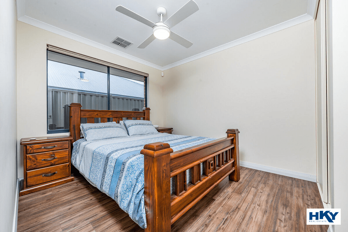 6 Pinto Way, The Vines, WA 6069