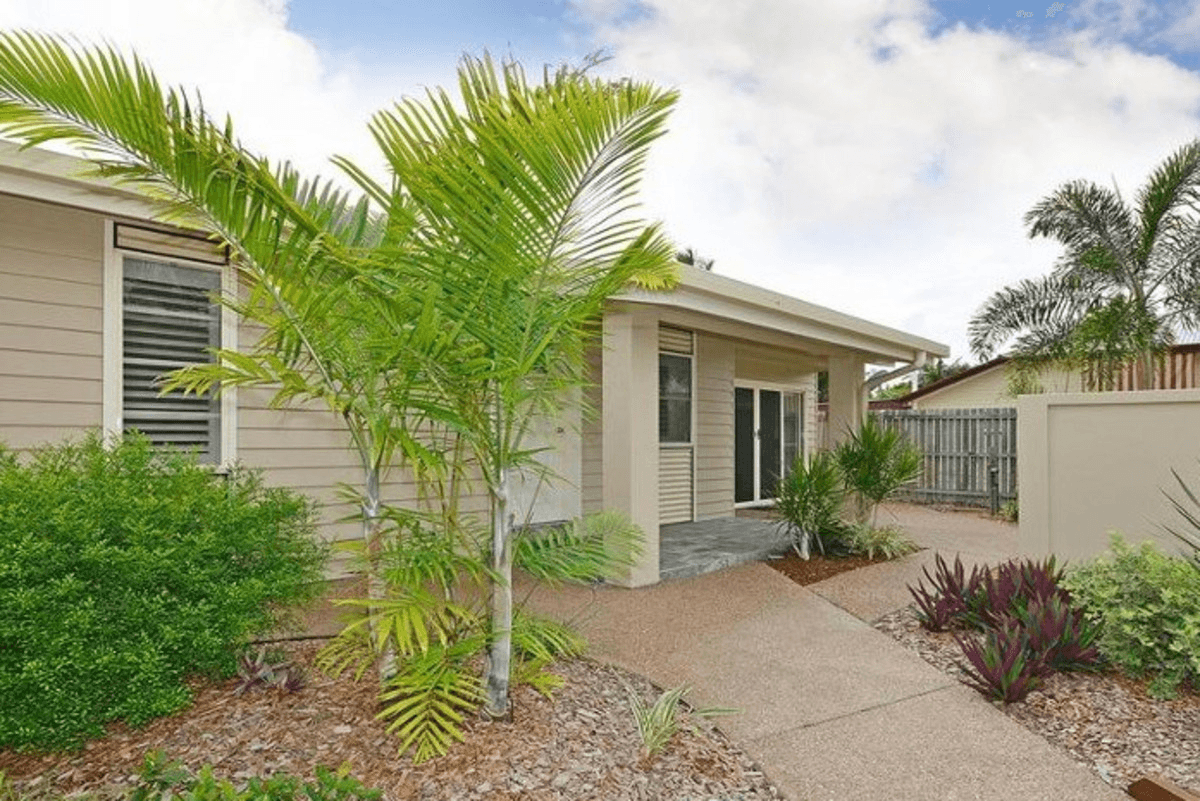 14 Shell Street, Urangan, QLD 4655