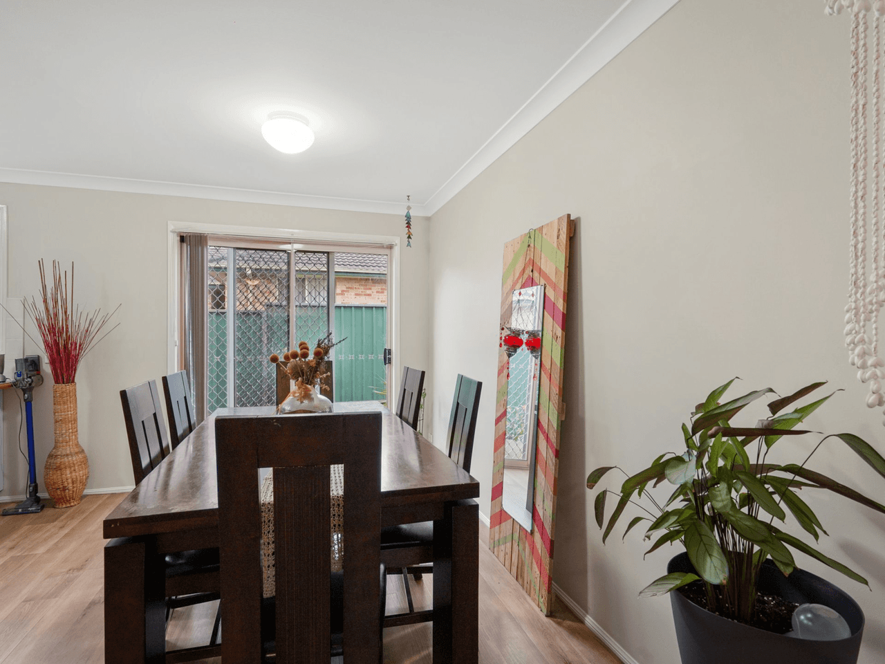 5/4 Westmoreland Road, MINTO, NSW 2566