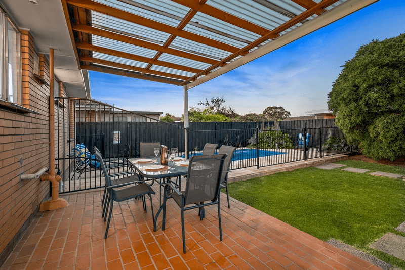 151 Cameron Parade, Watsonia North, VIC 3087