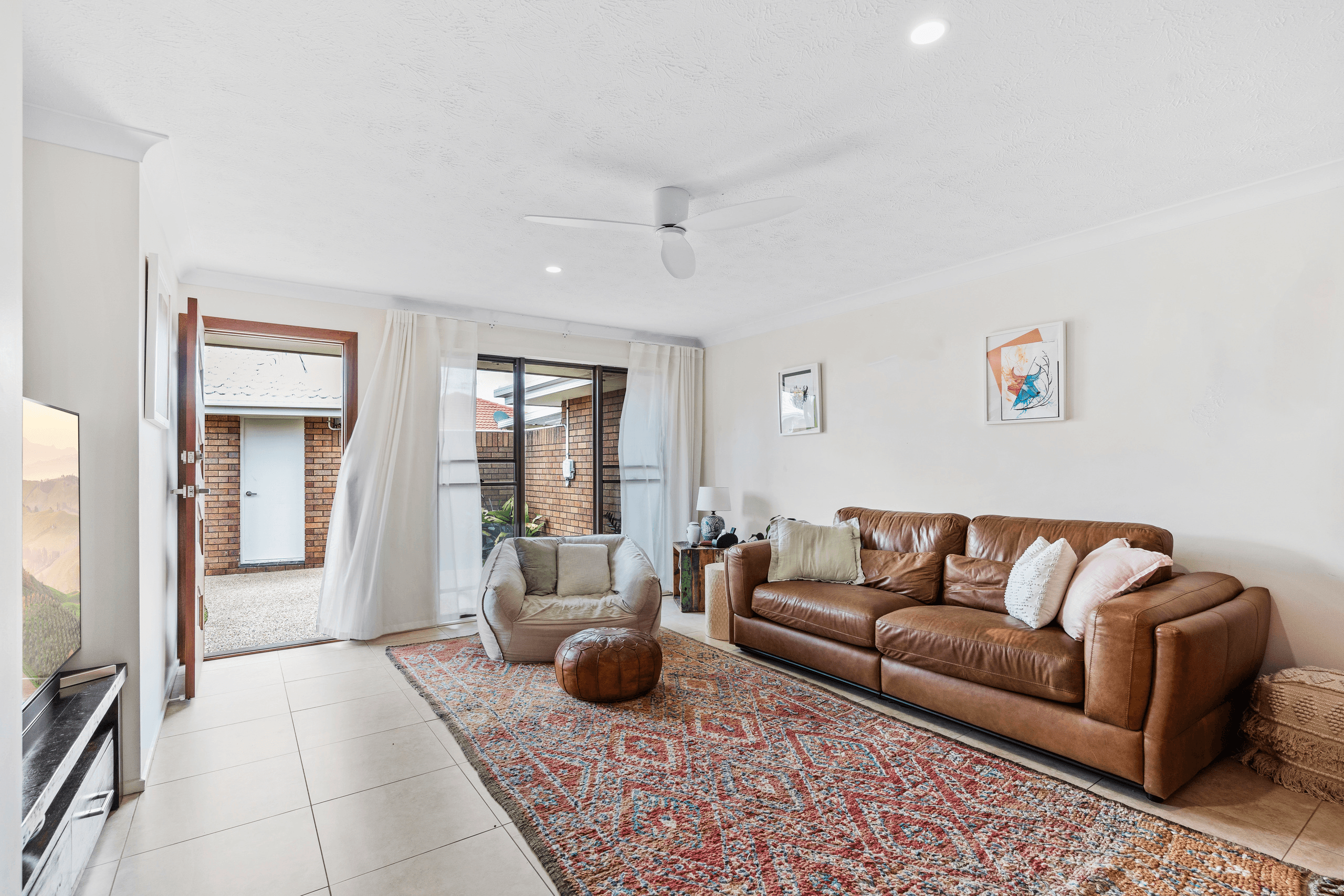 2/9 Elwood Court, Burleigh Waters, QLD 4220