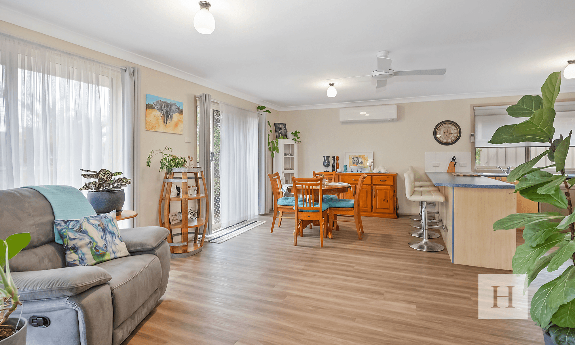 2 Tristram Close, Lake Haven, NSW 2263