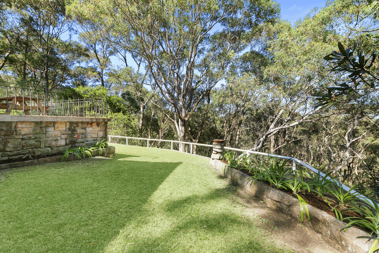 17 Lyle Avenue, LINDFIELD, NSW 2070