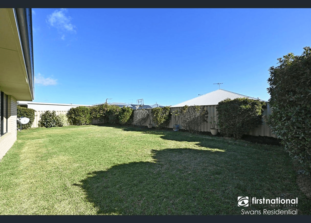 12 Featherstone Gardens, BUTLER, WA 6036