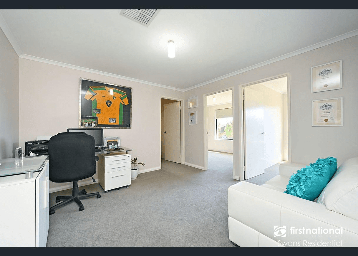 12 Featherstone Gardens, BUTLER, WA 6036