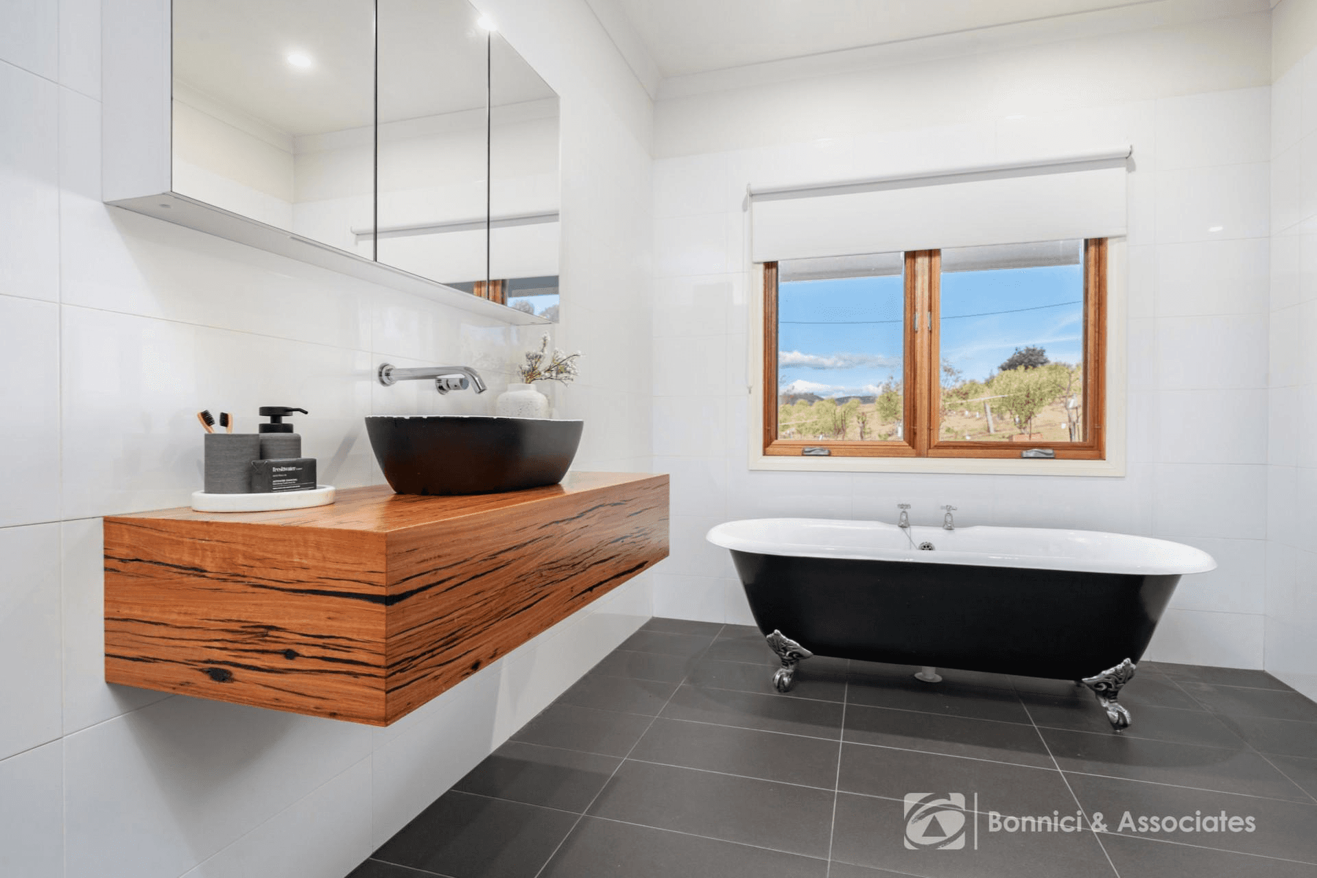 85 Lawrie Road, Beechworth, VIC 3747