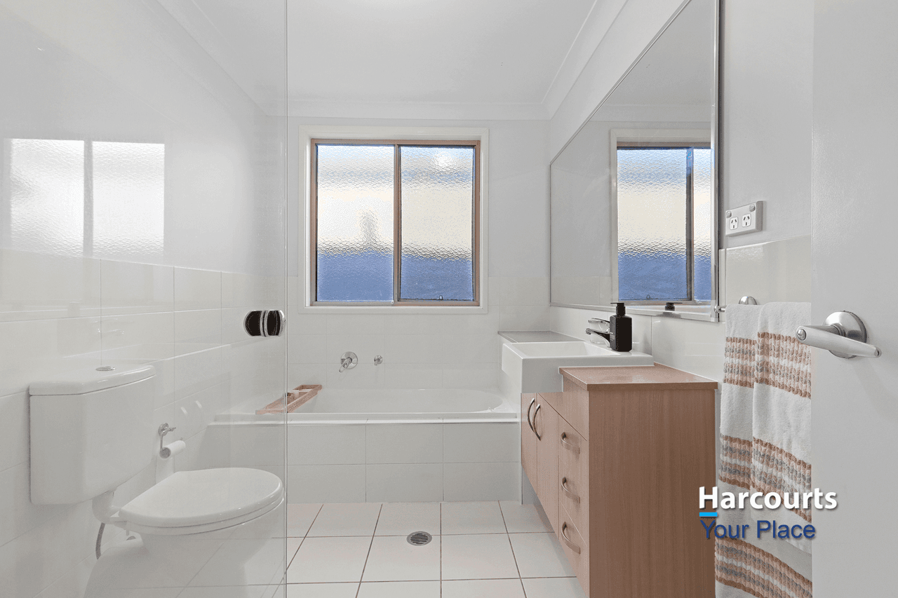 24 Murcutt Street, ROPES CROSSING, NSW 2760