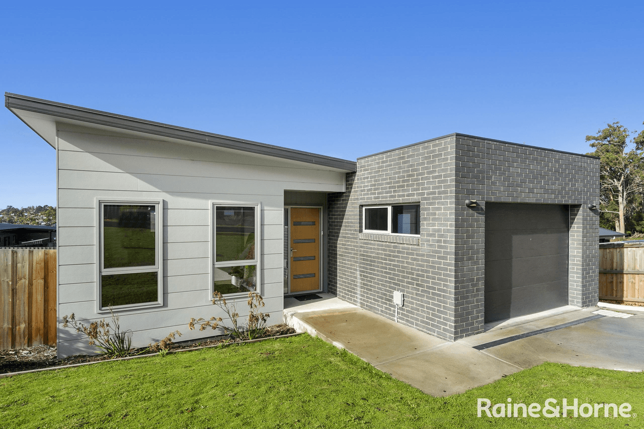 31 Apolline Drive, KINGSTON, TAS 7050