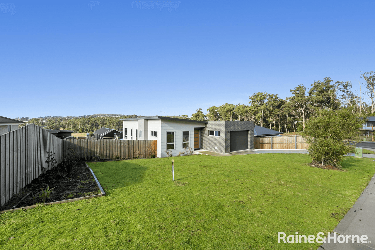 31 Apolline Drive, KINGSTON, TAS 7050