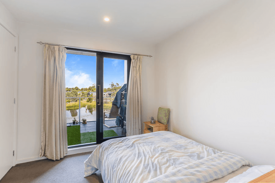 107/87 Janefield Drive, BUNDOORA, VIC 3083