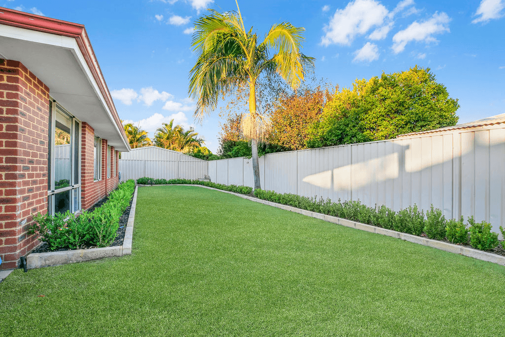 38 Kingsland Loop, CANNING VALE, WA 6155