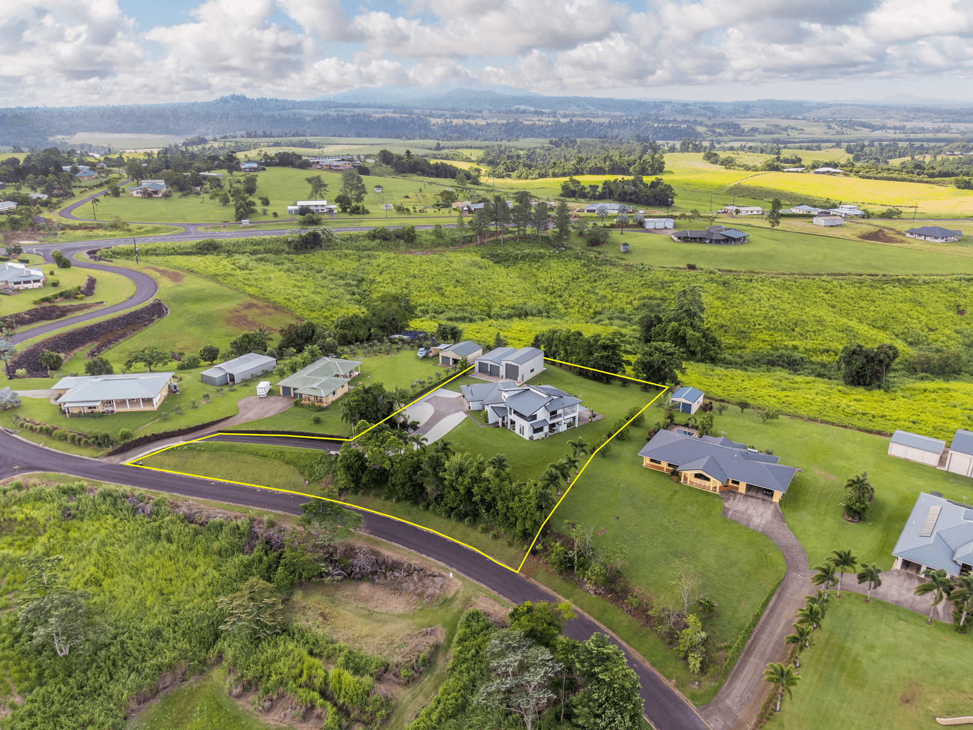 25 Kimberley Drive, INNISFAIL, QLD 4860