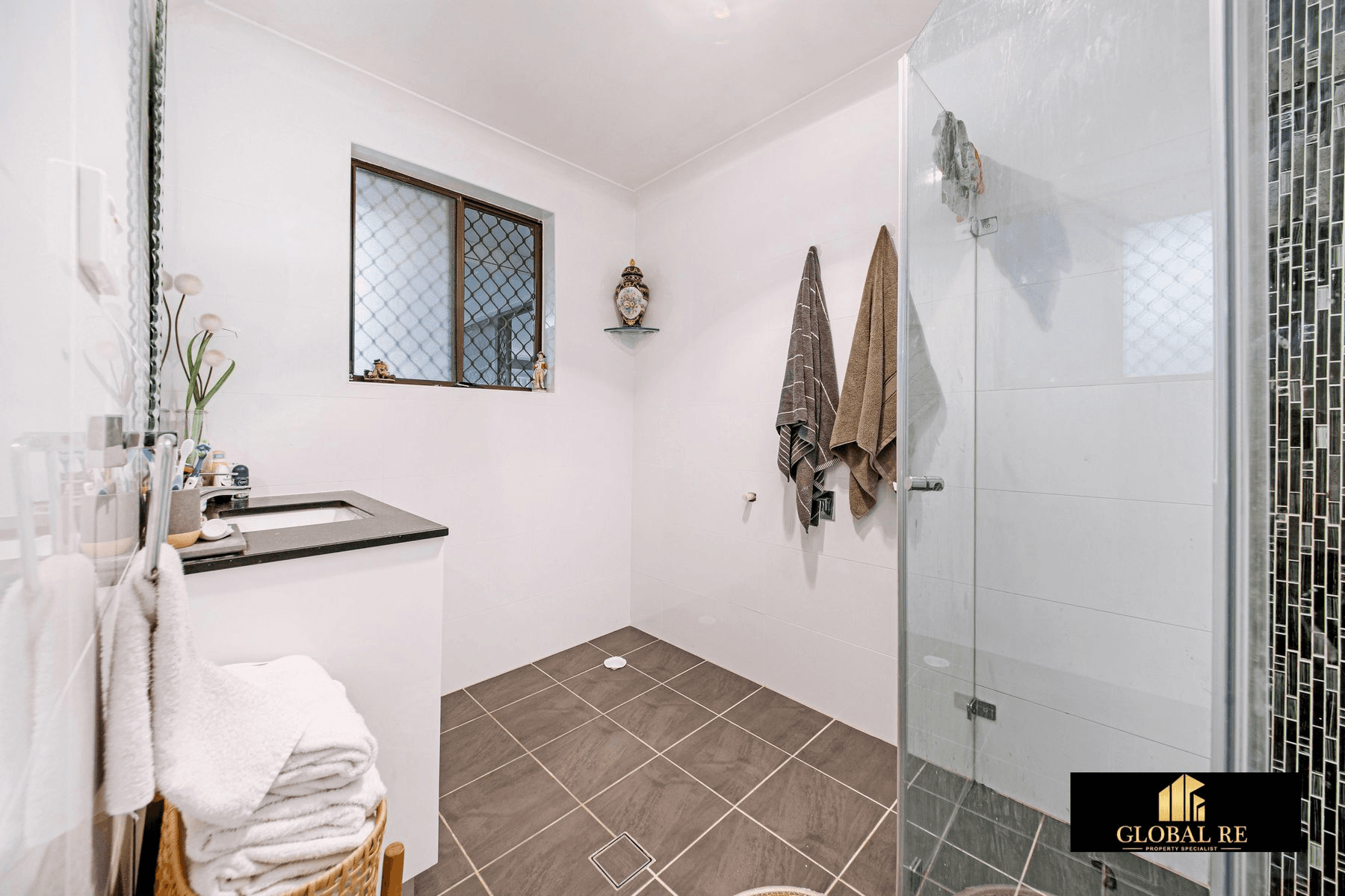 1 Hinchinbrook Drive, HINCHINBROOK, NSW 2168