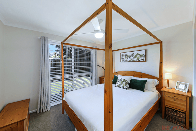 15 Oakwood Street, Little Mountain, QLD 4551