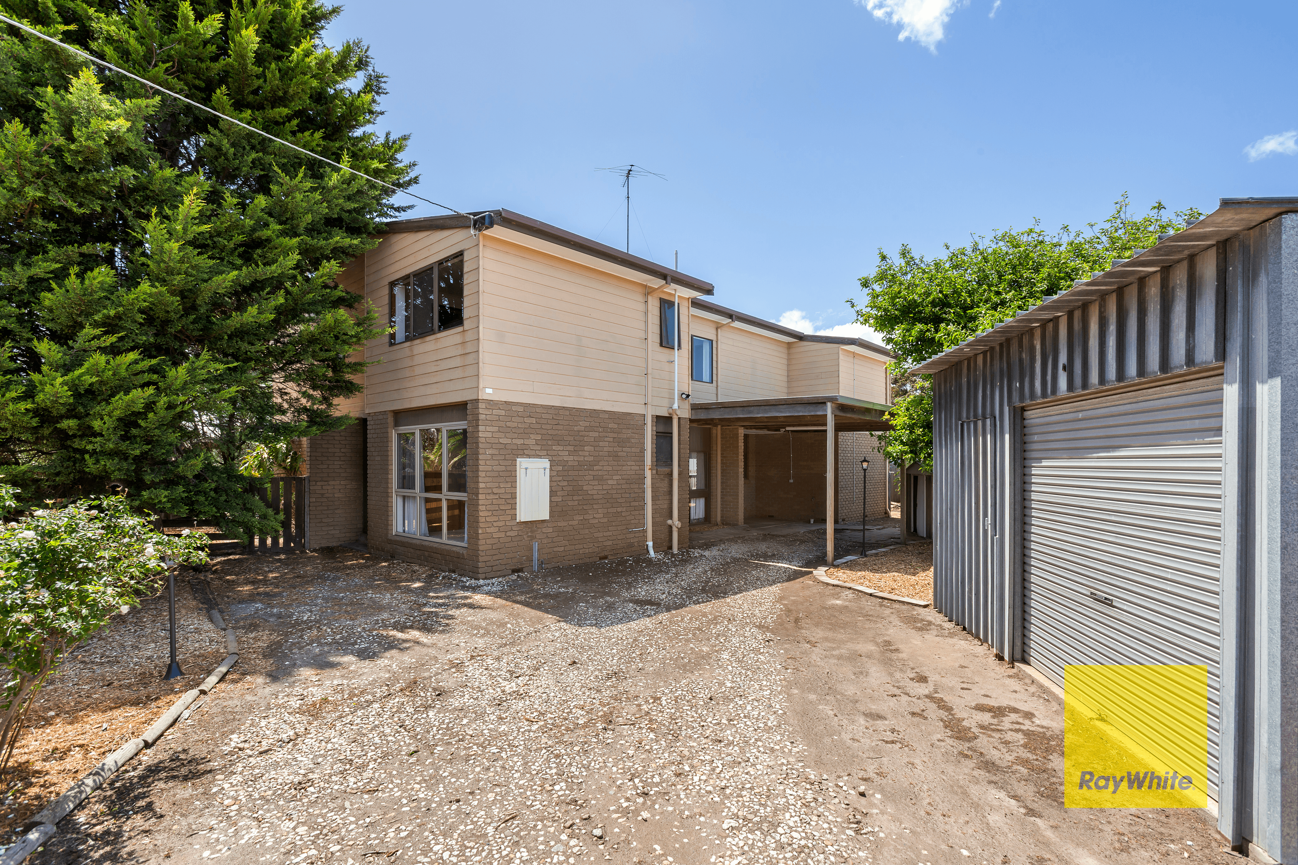 5 Charles Court, ST LEONARDS, VIC 3223