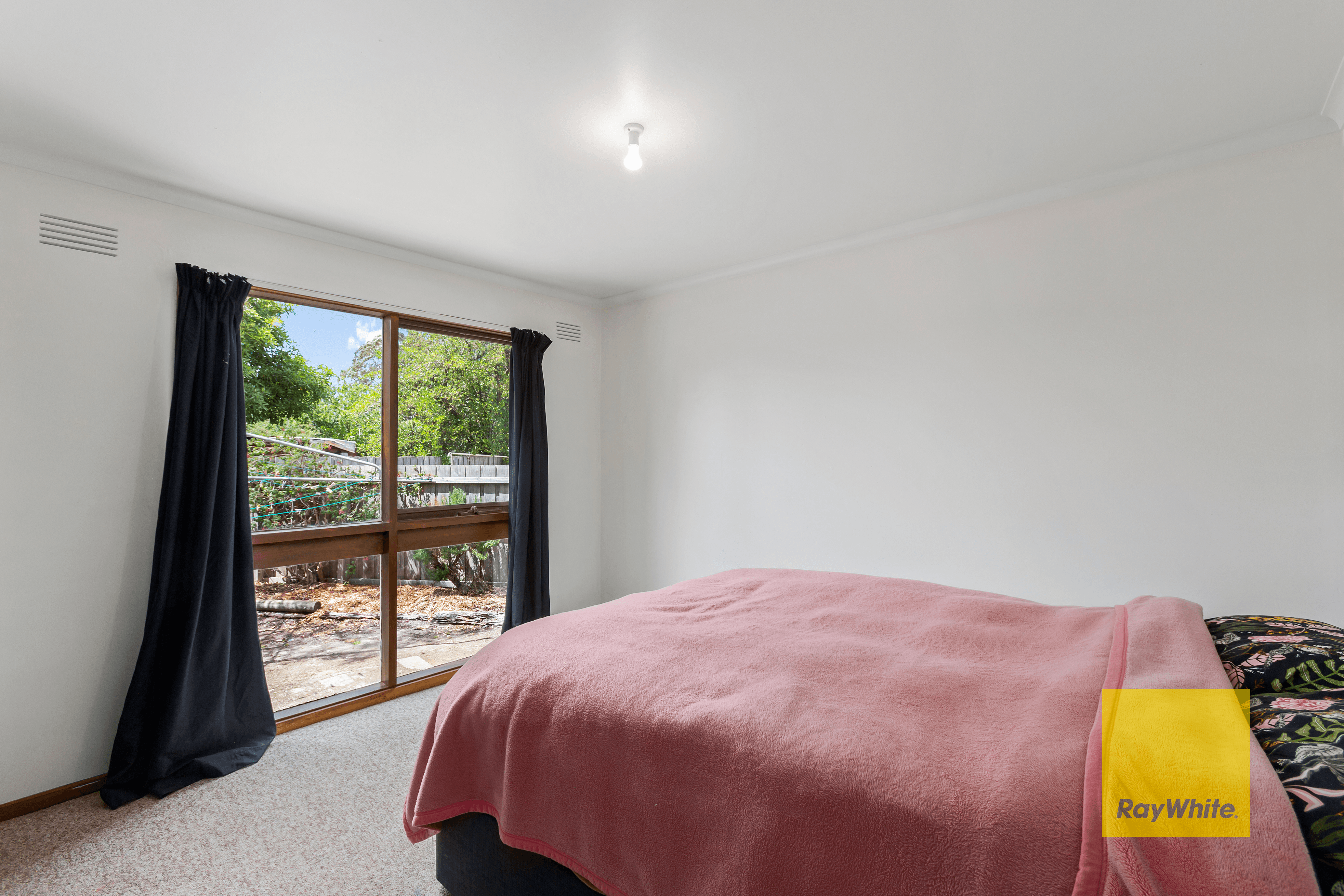 5 Charles Court, ST LEONARDS, VIC 3223