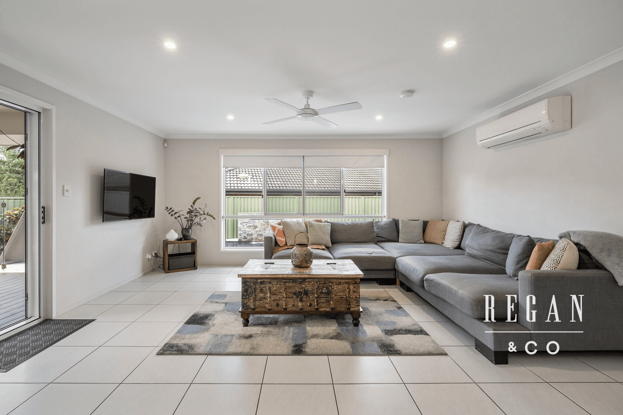 25 Regal Crescent, NARANGBA, QLD 4504